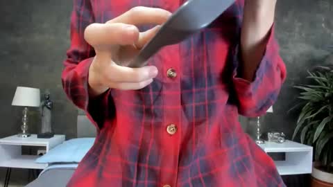 Bruce Hans online show from October 2025 11:43:01 AM