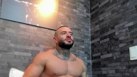 brucedallas online show from December 2025 12:59:02 AM