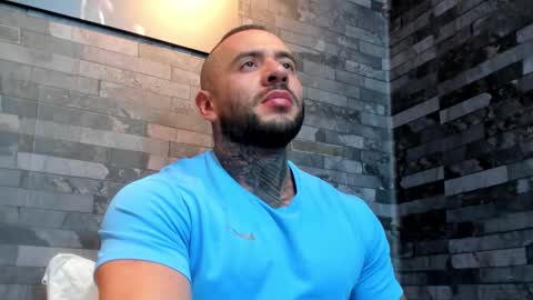 brucedallas online show from January 2026 03:33:01 AM