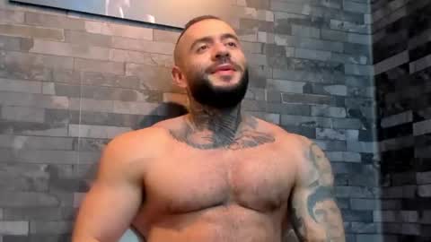 brucedallas online show from July 2026 04:19:01 AM