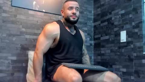 brucedallas online show from July 2026 12:06:02 AM