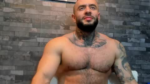 brucedallas online show from July 2026 02:09:02 AM