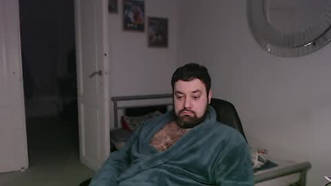 Bruce online show from December 2024 03:59:02 PM