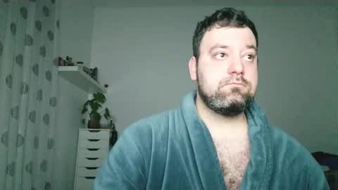 Bruce online show from September 2025 07:46:02 PM