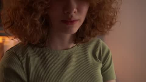 Snapshot of brunaeveritt chatting on April 2026 07:07:02 PM Tess online show from April 2026 07:07:02 PM