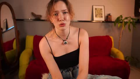 Snapshot of brunaeveritt chatting on May 2026 02:14:02 PM Tess online show from May 2026 02:14:02 PM