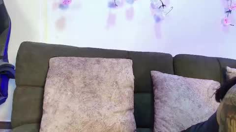 Brunette online show from January 2026 01:05:02 PM