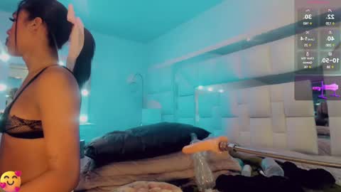 Snapshot of brunettesexy11 chatting on March 2025 11:44:02 AM ChannelR online show from March 2025 11:44:02 AM