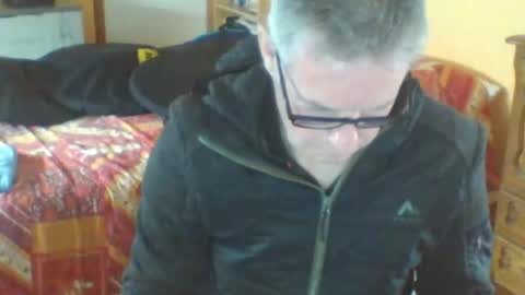 bruno5629 online show from February 2026 01:32:02 PM