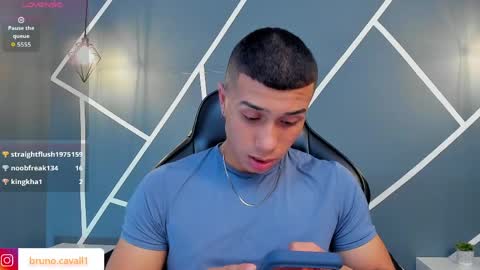 Snapshot of bruno_cavalli chatting on April 2026 05:37:01 PM BRUNNO online show from April 2026 05:37:01 PM