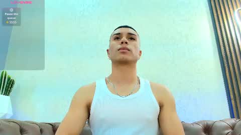 Snapshot of bruno_cavalli chatting on June 2026 05:44:01 PM BRUNNO online show from June 2026 05:44:01 PM