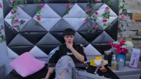 Snapshot of bruno_cruz chatting on November 2025 02:43:02 AM Bruno Cruz online show from November 2025 02:43:02 AM