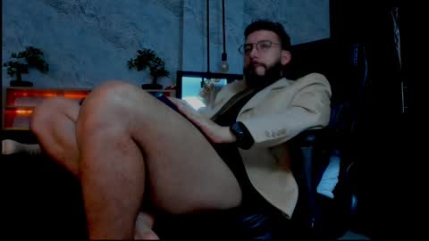 Andres Suarez online show from March 2025 08:21:02 PM