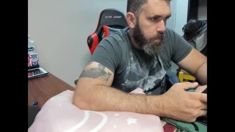 BRUTALMASTER1983 online show from October 2025 07:10:02 PM