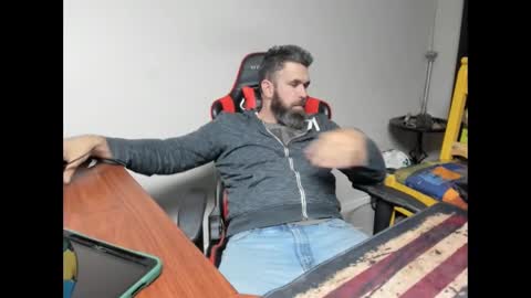 BRUTALMASTER1983 online show from November 2025 07:49:02 PM