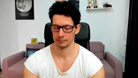 Snapshot of brutusk1 chatting on March 2026 06:19:01 AM Brutus K online show from March 2026 06:19:01 AM