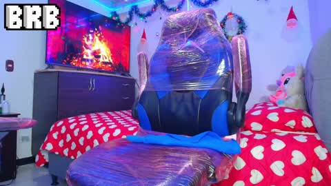 BRYAM INDEPENDENT MODEL online show from December 2024 04:42:02 AM