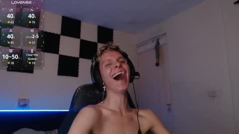 bryamado online show from September 2025 03:30:02 AM