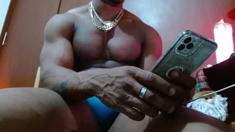 Enjoy the best muscle straws   online show from February 2025 02:28:01 AM
