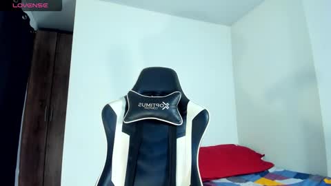 bryan_oficials online show from September 2025 02:48:02 AM