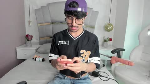 BRYAN online show from September 2025 12:44:01 AM