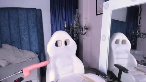 BRYAN online show from November 2025 04:23:02 AM