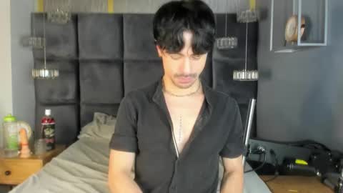 BRYAN online show from November 2025 04:12:01 AM