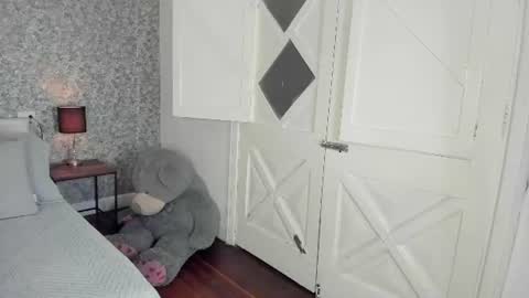 Bryhanna  online show from June 2026 05:12:01 AM