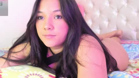 Carly     online show from December 2024 04:03:01 PM