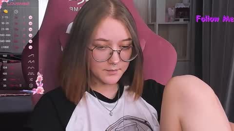 Snapshot of bubble_bunny chatting on December 2024 09:51:01 PM Ruby online show from December 2024 09:51:01 PM