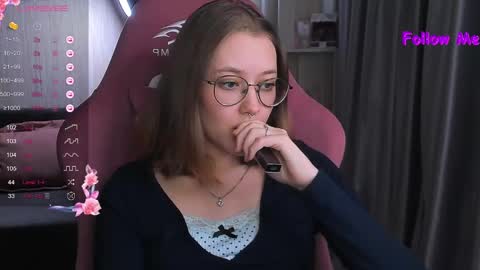 Snapshot of bubble_bunny chatting on February 2025 10:00:01 PM Ruby online show from February 2025 10:00:01 PM