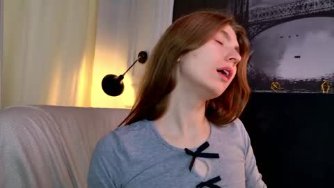 bubble_kiss online show from April 2026 03:38:01 PM