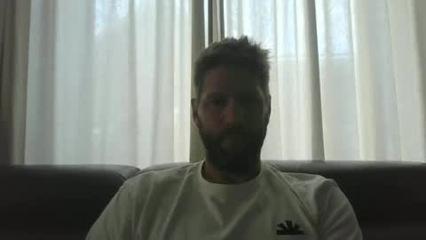 bubblebee1982 online show from September 2025 08:08:01 AM