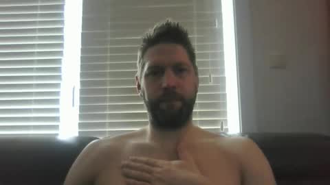 bubblebee1982 online show from February 2026 08:01:02 AM