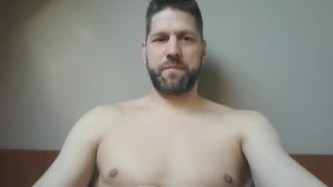 bubblebee1982 online show from March 2026 03:06:01 PM