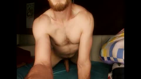 Snapshot of bubblebutt417 chatting on April 2026 02:49:02 AM Max candi online show from April 2026 02:49:02 AM