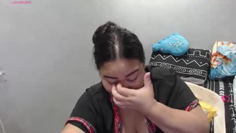 Snapshot of bubblebuttpinay chatting on November 2025 03:07:01 AM Sunshine online show from November 2025 03:07:01 AM