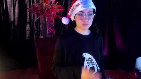 BubbleJereth online show from December 2024 02:22:02 PM