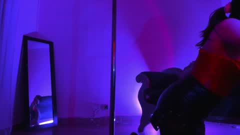 BubbleJereth online show from January 2025 02:22:01 PM