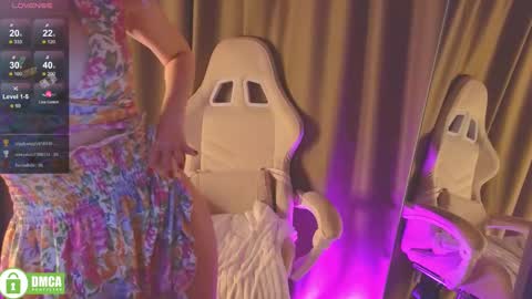 bubbling_crush online show from January 2025 12:10:01 AM