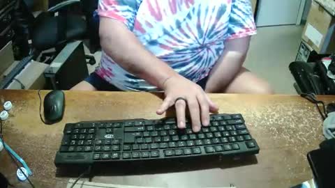 Bucku2 online show from November 2025 02:11:01 PM