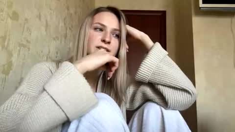 buenamorey online show from February 2026 09:15:01 AM