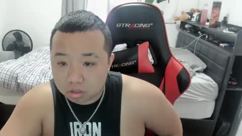 buffsexyman24 online show from February 2025 02:46:02 PM