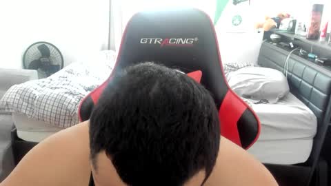 buffsexyman24 online show from March 2025 05:39:02 PM