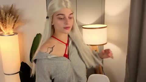 buffycabler online show from December 2025 08:37:02 PM