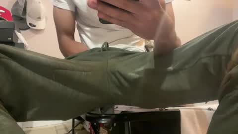 Snapshot of bulge168 chatting on September 2025 01:00:02 PM bulge168 online show from September 2025 01:00:02 PM