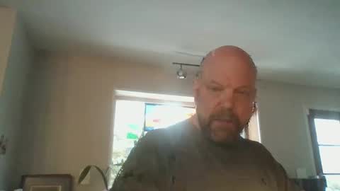 bulldog302w online show from January 2025 05:18:01 PM