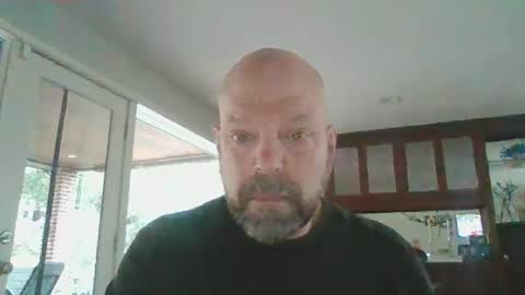 bulldog302w online show from December 2025 03:09:02 PM