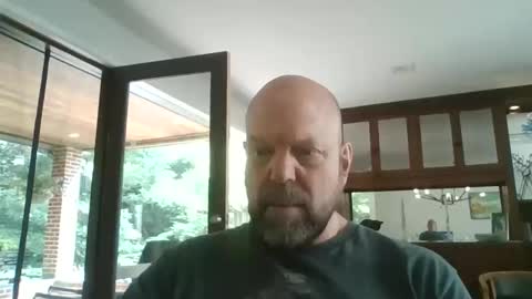 Snapshot of bulldog302w chatting on June 2026 06:42:01 PM bulldog302w online show from June 2026 06:42:01 PM