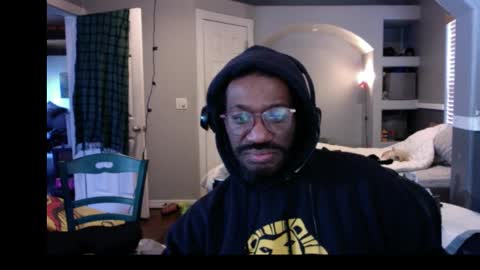 Snapshot of bungalowentertainment chatting on February 2026 11:25:01 PM Bungalow Entertainment online show from February 2026 11:25:01 PM